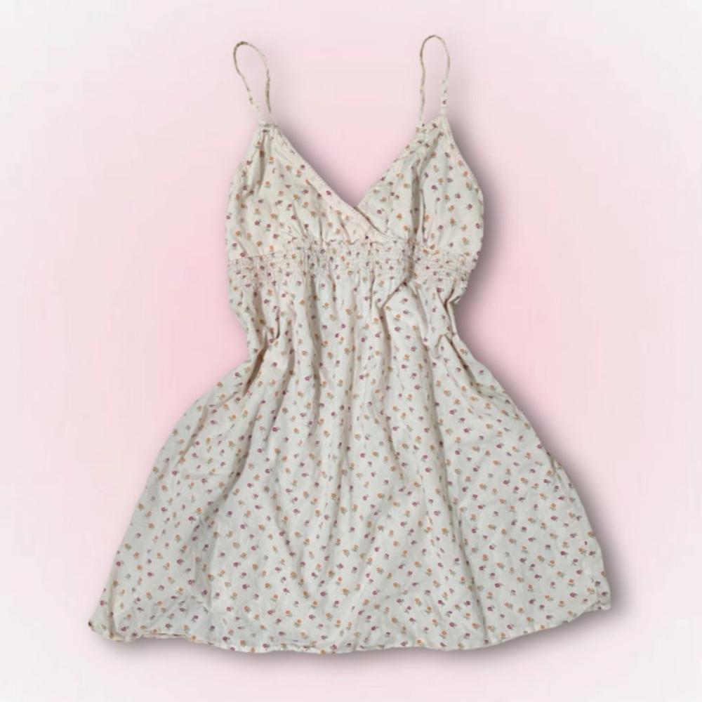 Early 2000s pink summer floral mini dress